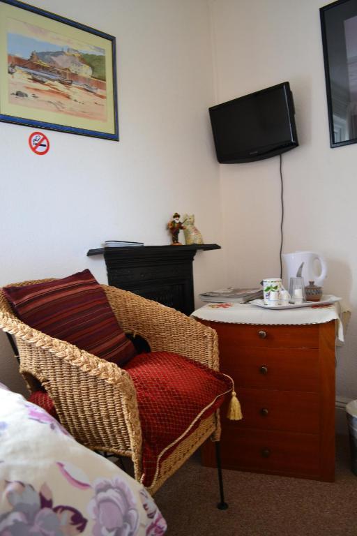 Knightsrest Bed & Breakfast